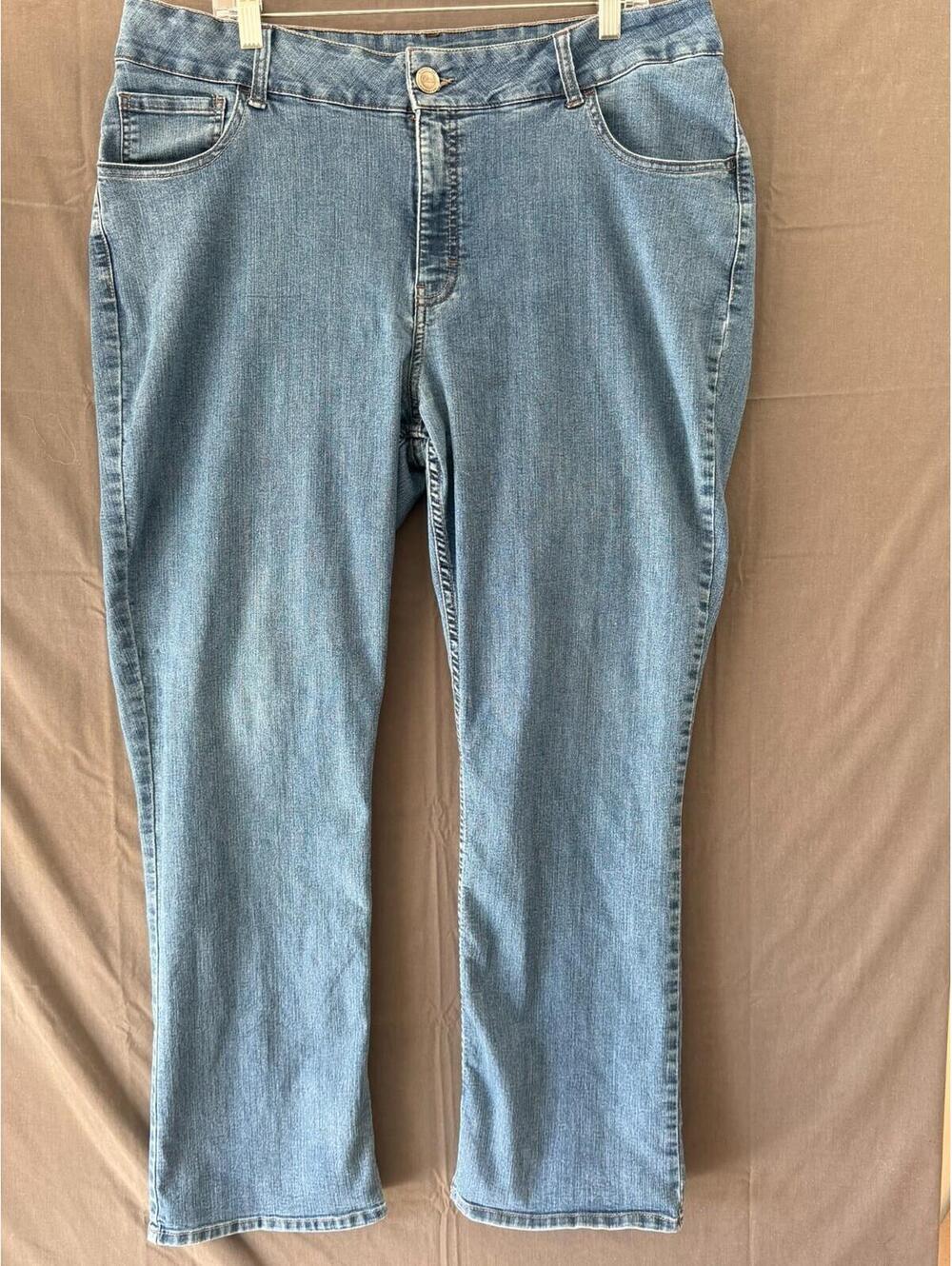 Riders by Lee Womens 20W/M Jeans Midrise Bootcut Medium Wash Embroidered Pocket